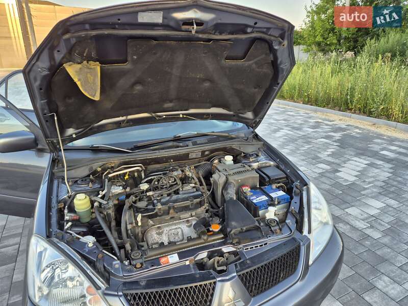 Седан Mitsubishi Lancer 2007 в Виннице