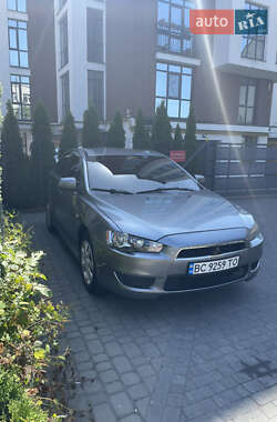 Седан Mitsubishi Lancer 2014 в Львове