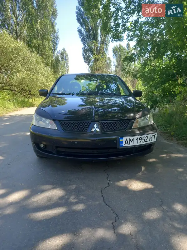 Mitsubishi Lancer