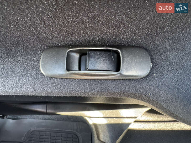 Седан Mitsubishi Lancer 2009 в Днепре
