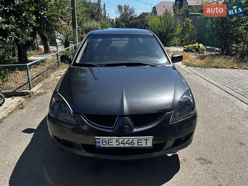Седан Mitsubishi Lancer 2003 в Николаеве