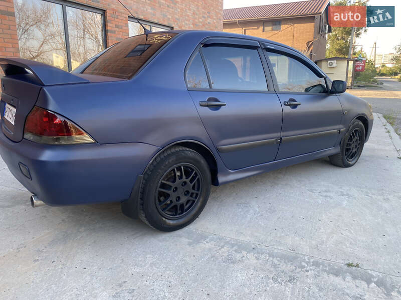 Седан Mitsubishi Lancer 2007 в Запорожье