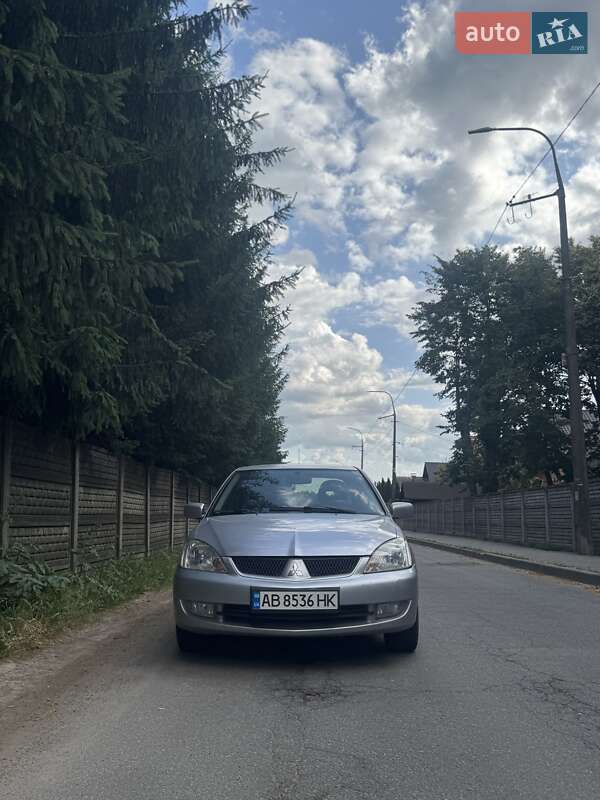 Седан Mitsubishi Lancer 2006 в 