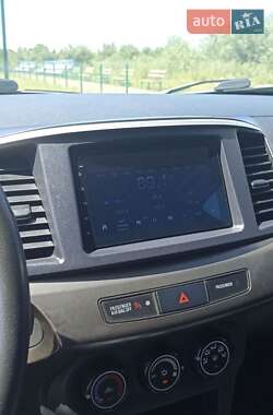 Седан Mitsubishi Lancer 2012 в 