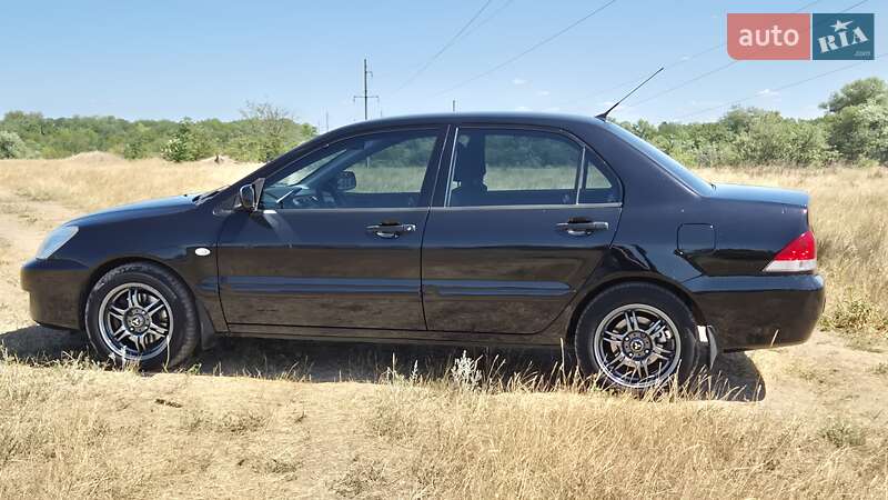 Седан Mitsubishi Lancer 2007 в Запорожье