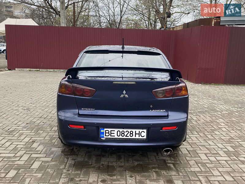 Седан Mitsubishi Lancer 2007 в Николаеве