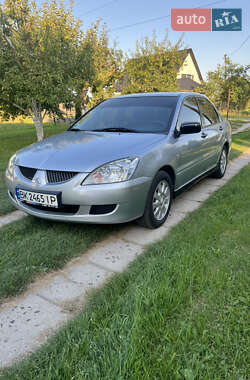 Седан Mitsubishi Lancer 2004 в Луцке
