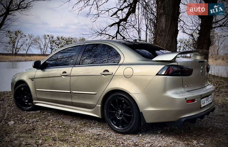 Седан Mitsubishi Lancer 2008 в 