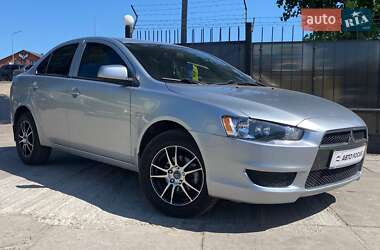 Седан Mitsubishi Lancer 2010 в Києві