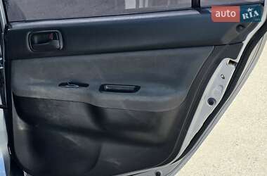 Универсал Mitsubishi Lancer 2003 в 