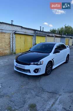 Седан Mitsubishi Lancer 2016 в 