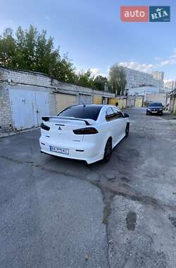 Седан Mitsubishi Lancer 2016 в 