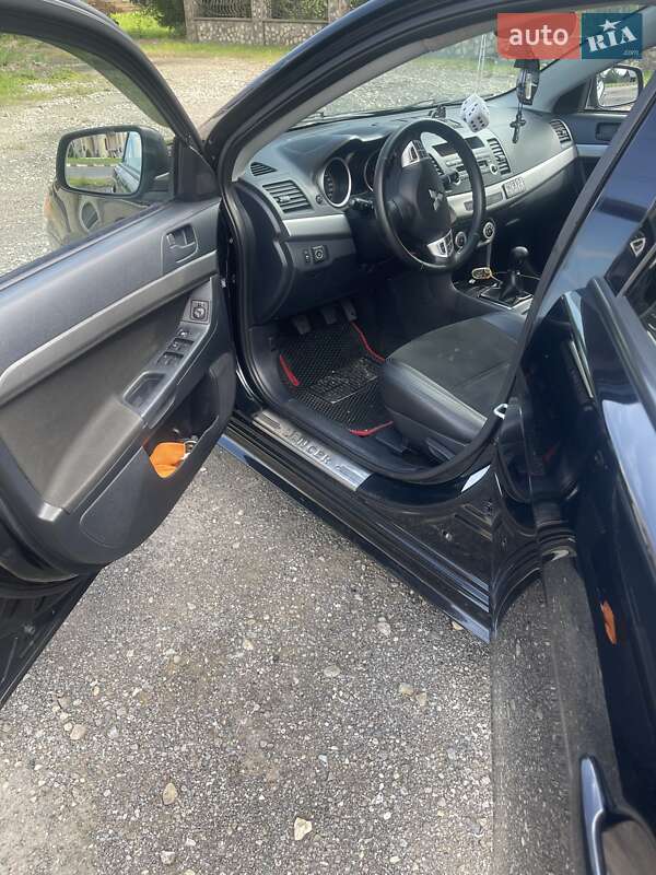 Седан Mitsubishi Lancer 2009 в Ивано-Франковске