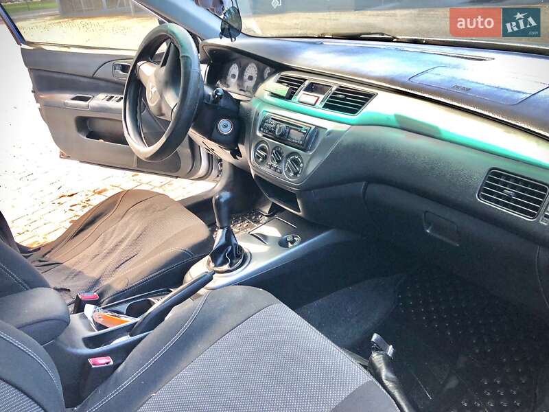 Седан Mitsubishi Lancer 2007 в Кременчуге