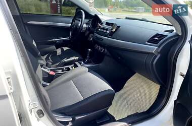 Хэтчбек Mitsubishi Lancer 2008 в 