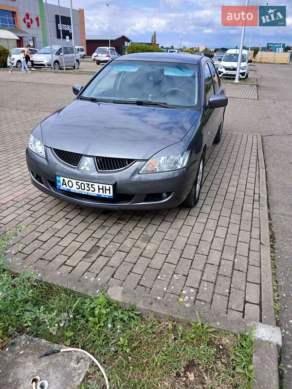 Mitsubishi Lancer 2005