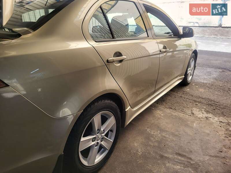 Mitsubishi Lancer 2007