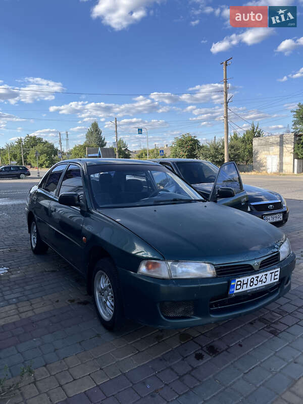 Mitsubishi Lancer 1996