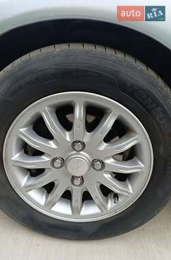 Седан Mitsubishi Lancer 2004 в 