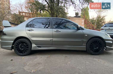 Седан Mitsubishi Lancer 2006 в Киеве