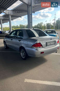 Седан Mitsubishi Lancer 2004 в 