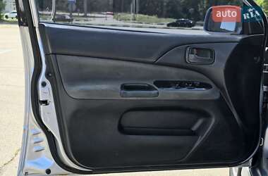 Універсал Mitsubishi Lancer 2003 в 