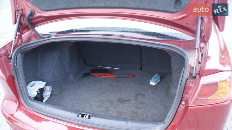 Седан Mitsubishi Lancer 2009 в Львове