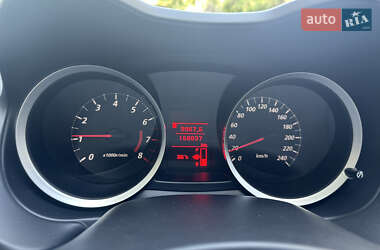 Седан Mitsubishi Lancer 2011 в 