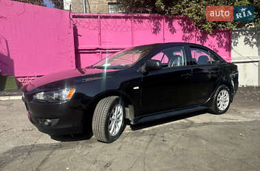 Седан Mitsubishi Lancer 2011 в Киеве
