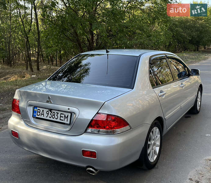 Седан Mitsubishi Lancer 2009 в Кропивницком