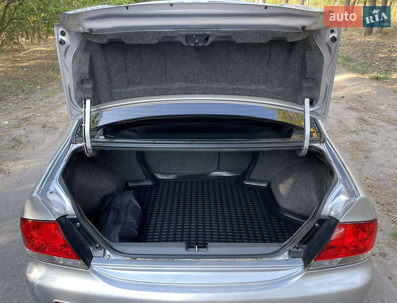 Седан Mitsubishi Lancer 2009 в Кропивницком