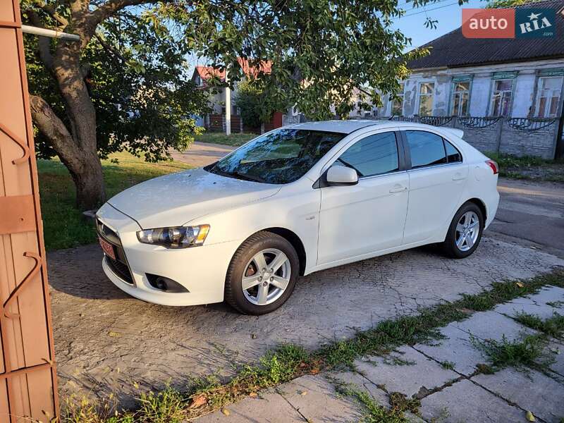 Хетчбек Mitsubishi Lancer 2009 в Кам'янському фото 38 Хетчбек Mitsubishi Lancer 2009 в Кам'янському