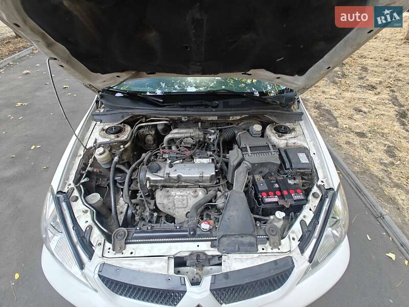 Седан Mitsubishi Lancer 2006 в Одессе