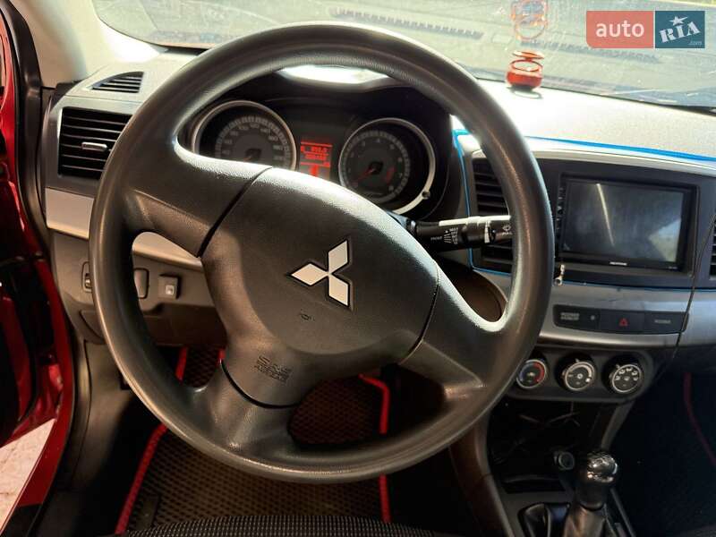 Хэтчбек Mitsubishi Lancer 2008 в Лебедине