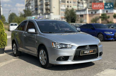 Седан Mitsubishi Lancer 2013 в 