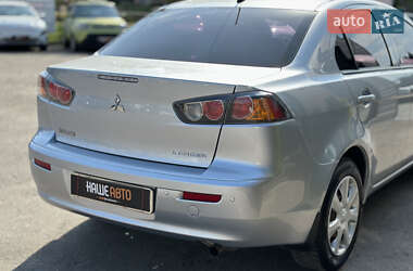Седан Mitsubishi Lancer 2013 в 