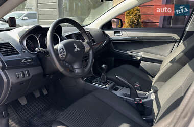 Седан Mitsubishi Lancer 2013 в 