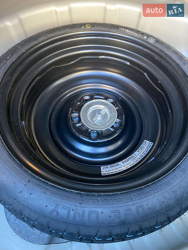 Седан Mitsubishi Lancer 2015 в Дніпрі