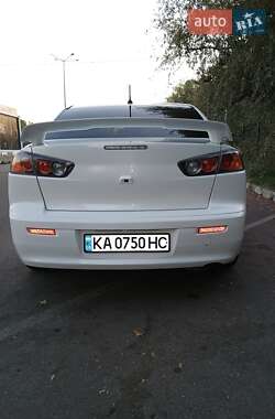 Седан Mitsubishi Lancer 2017 в 