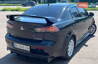Седан Mitsubishi Lancer 2010 в 