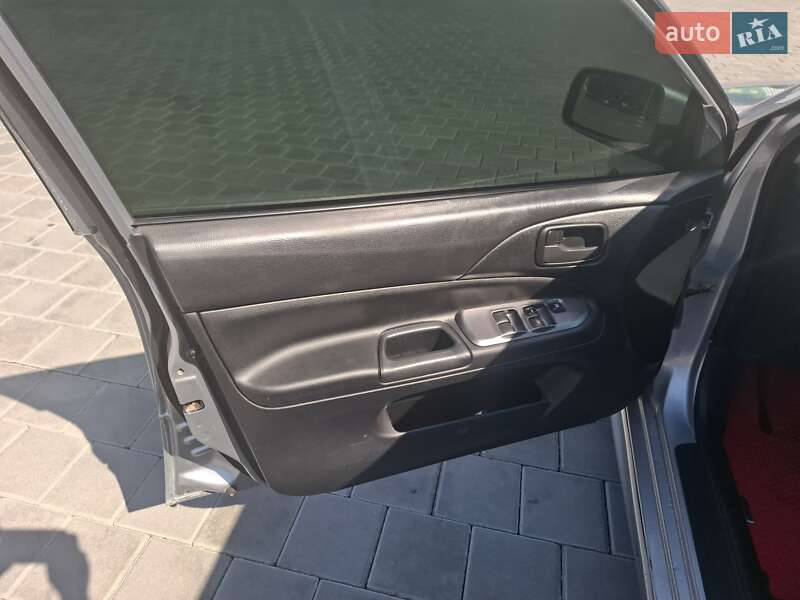 Седан Mitsubishi Lancer 2007 в Черкассах