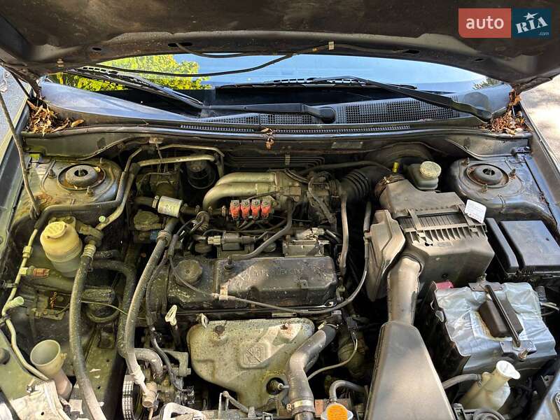 Седан Mitsubishi Lancer 2006 в Киеве