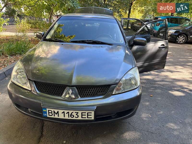Седан Mitsubishi Lancer 2006 в Киеве