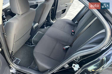 Седан Mitsubishi Lancer 2015 в 