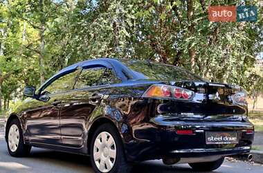 Седан Mitsubishi Lancer 2011 в 