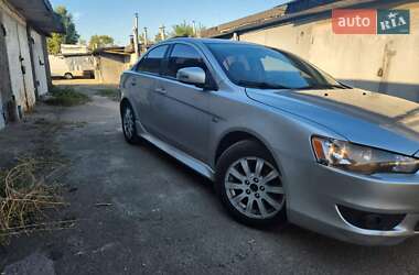 Седан Mitsubishi Lancer 2016 в Києві