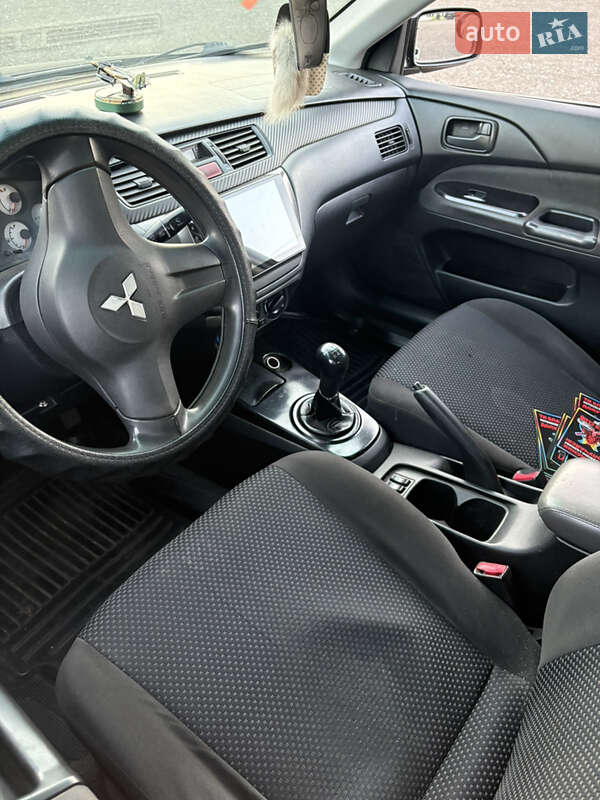 Седан Mitsubishi Lancer 2007 в Запорожье