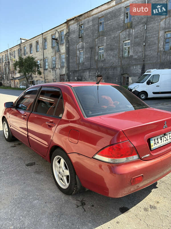 Седан Mitsubishi Lancer 2007 в Корце