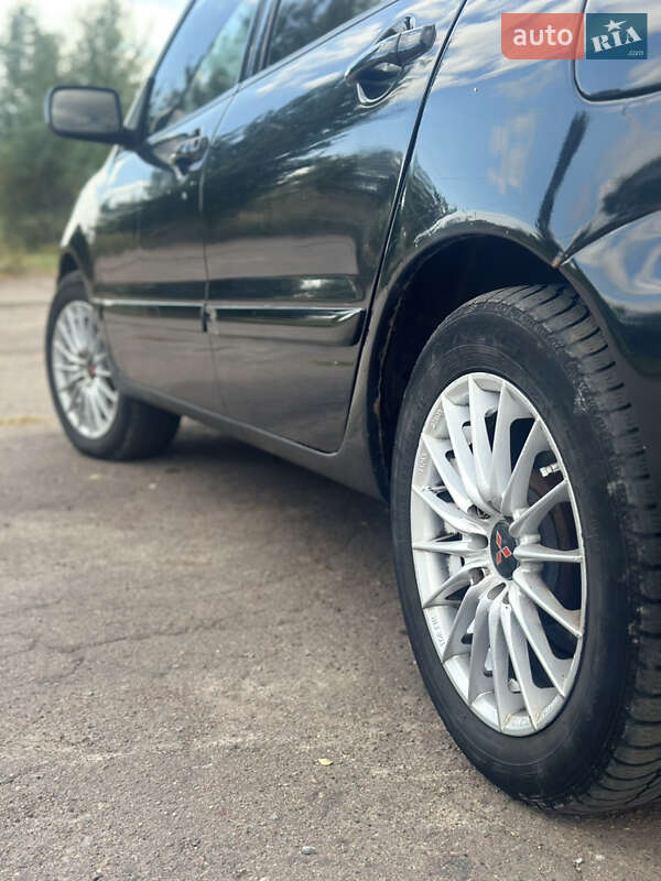 Седан Mitsubishi Lancer 2007 в Пересечном фото 8 Седан Mitsubishi Lancer 2007 в Пересечном