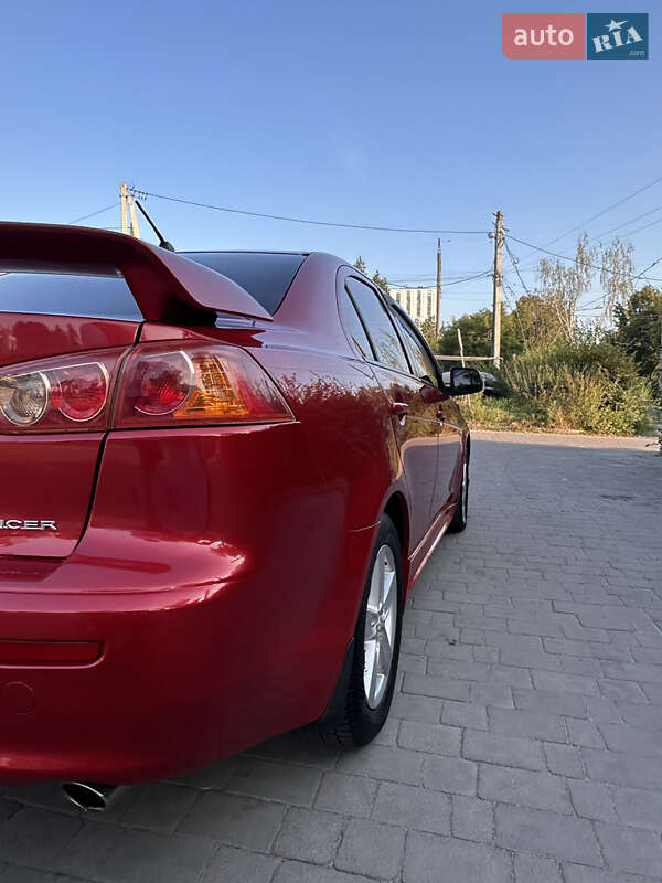 Седан Mitsubishi Lancer 2008 в Львове